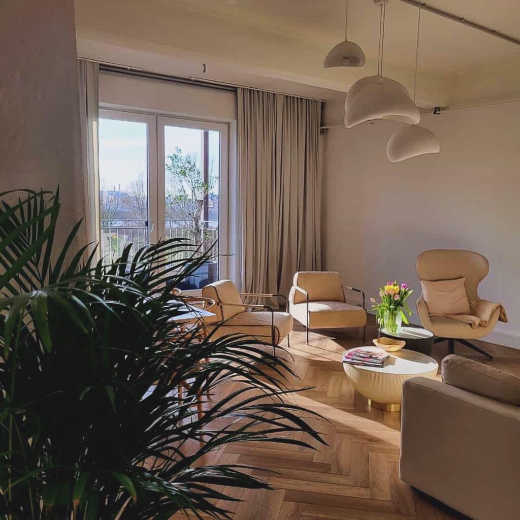 Ein Bild zeigt das Mi Loft Kosmetikstudio in Hamburg.